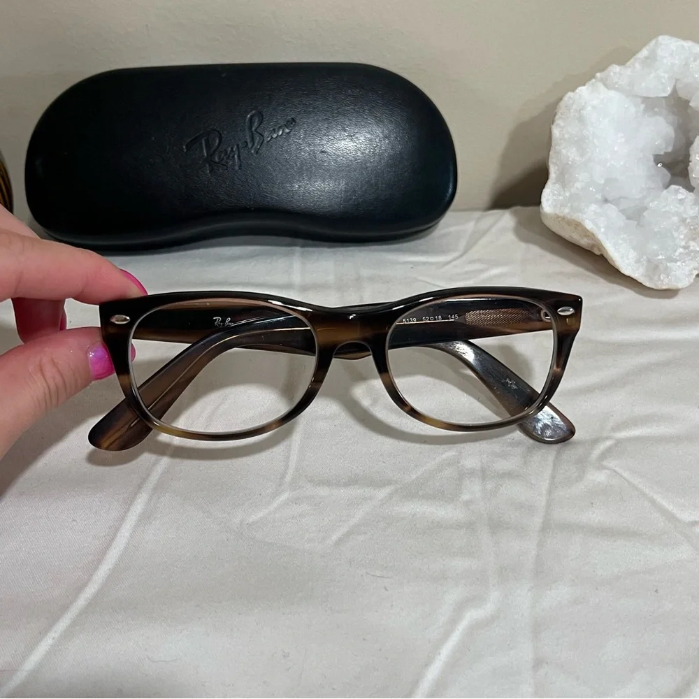Ray-Ban Brown Tortoise Frame Glasses